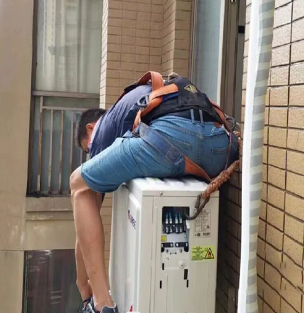 恭城空调移机